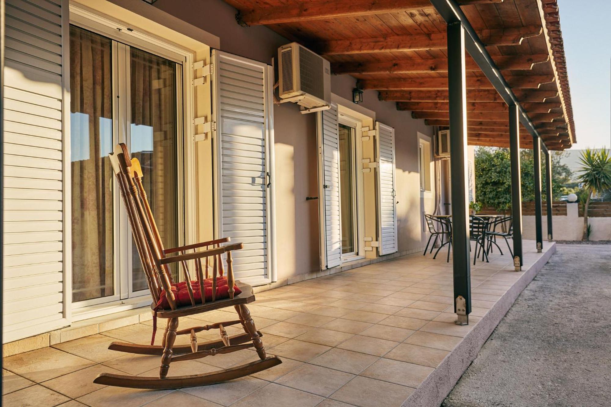 Lagini Villa Laganas