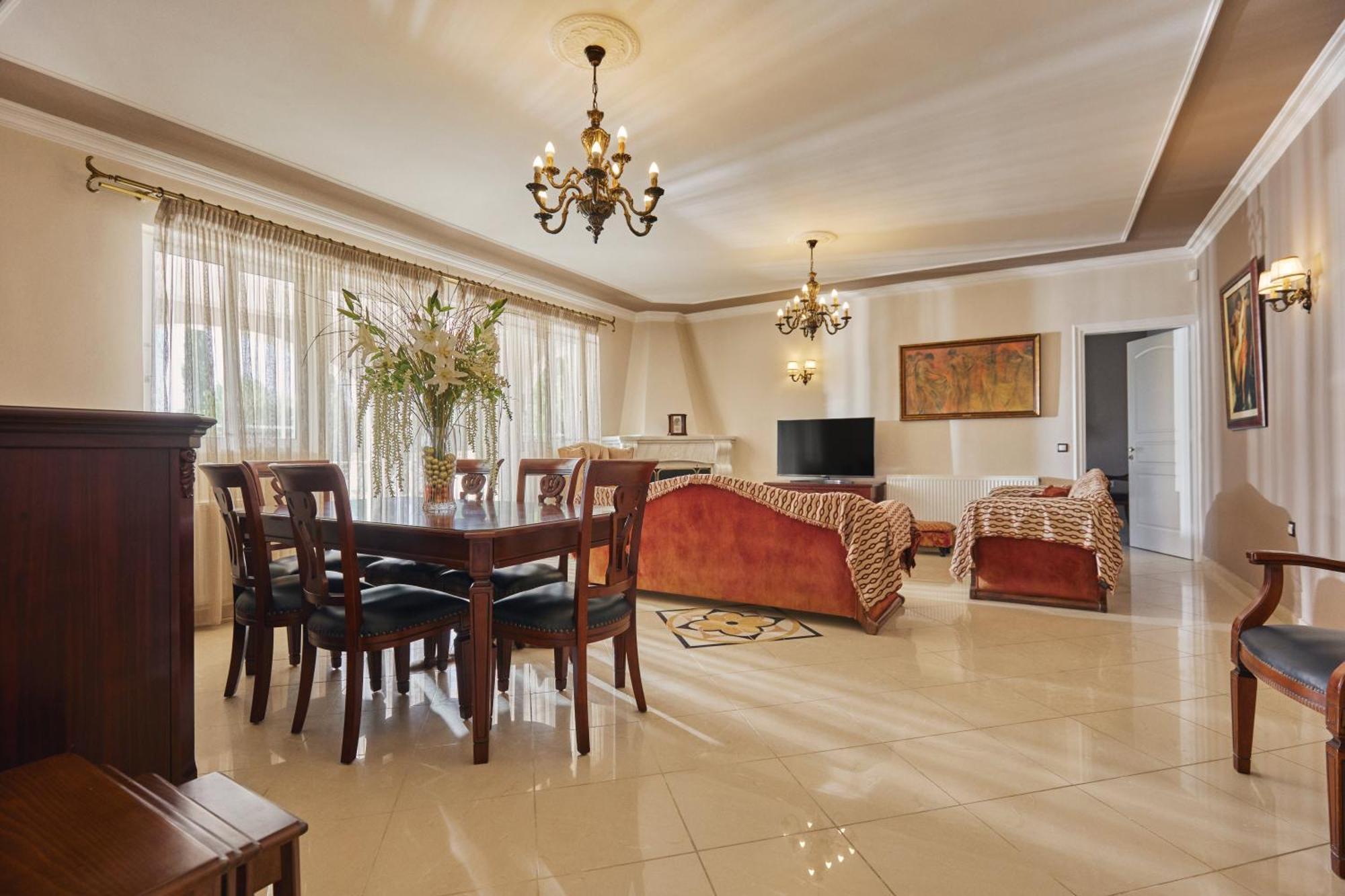 Villa Lagini *